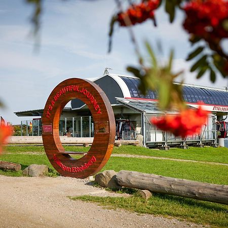Sauerland Stern Hotel Виллинген Экстерьер фото