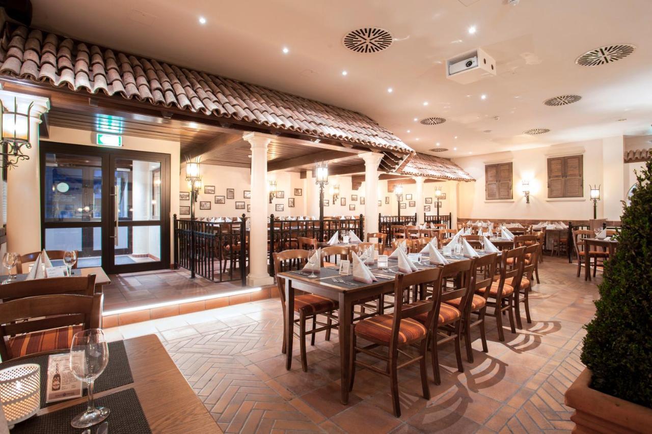Sauerland Stern Hotel Виллинген Экстерьер фото