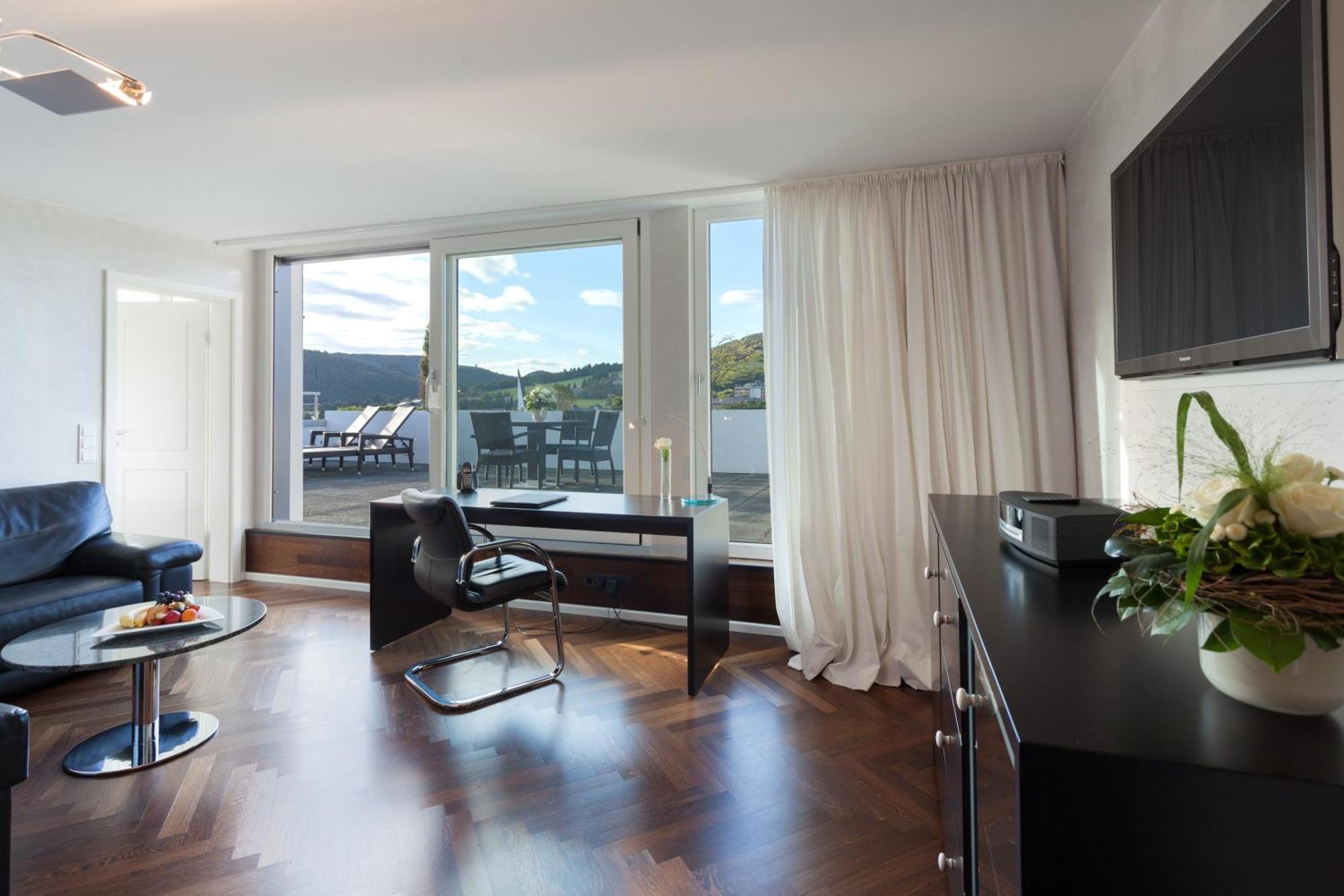 Sauerland Stern Hotel Виллинген Экстерьер фото