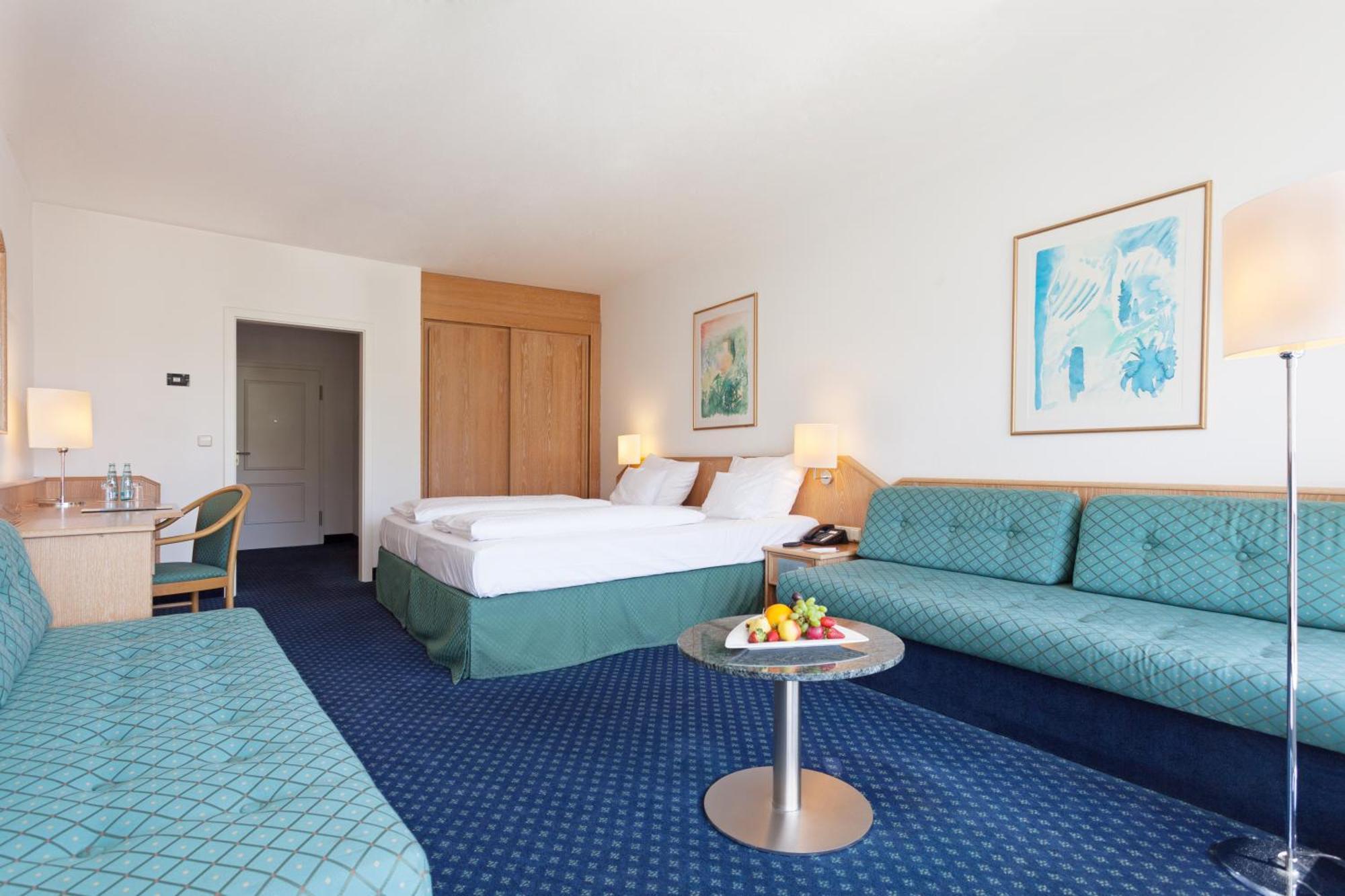 Sauerland Stern Hotel Виллинген Экстерьер фото